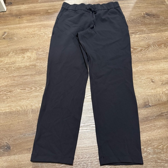 Lululemon On the Fly 7/8 Pant - Picture 6 of 11